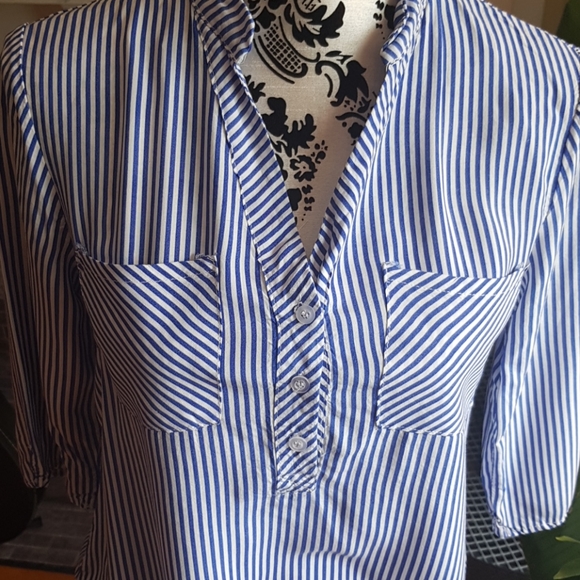 Checkout blouse M - Picture 2 of 4